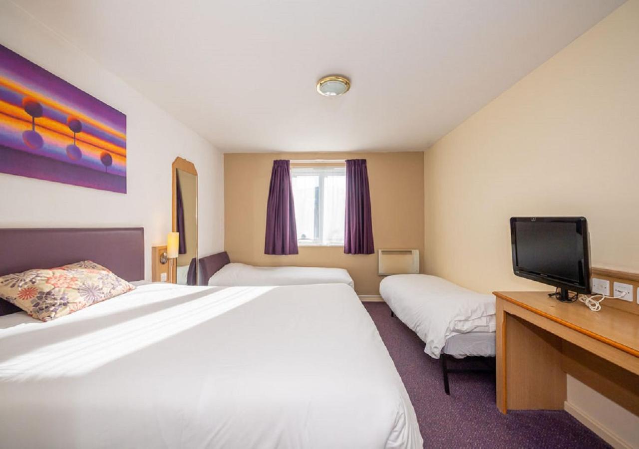 Stables Inn, Aintree Liverpool Kültér fotó