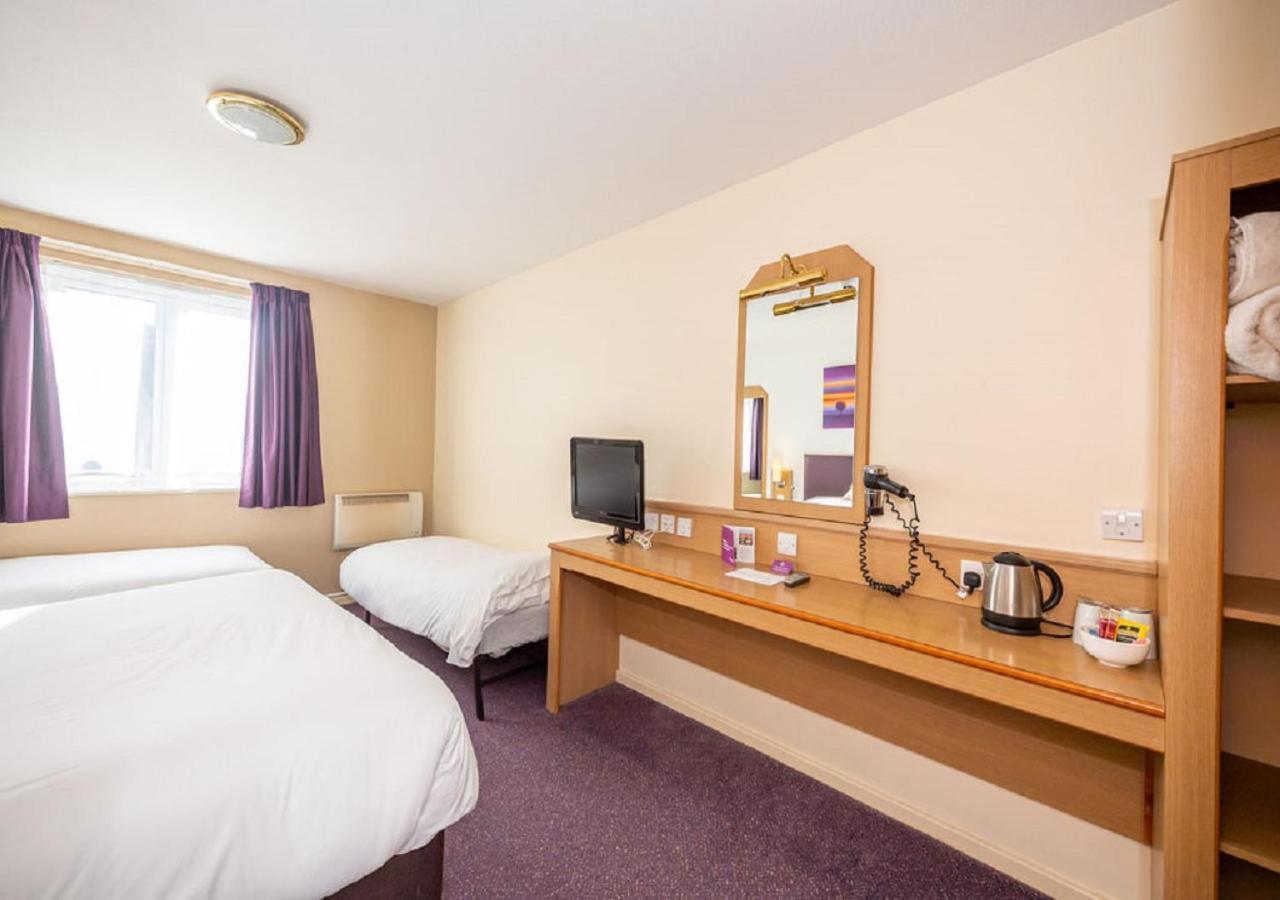 Stables Inn, Aintree Liverpool Kültér fotó
